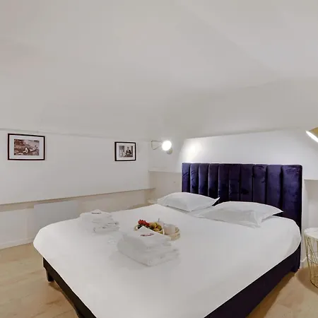 Modern 3-bedroom 6 Guests Centre باريس