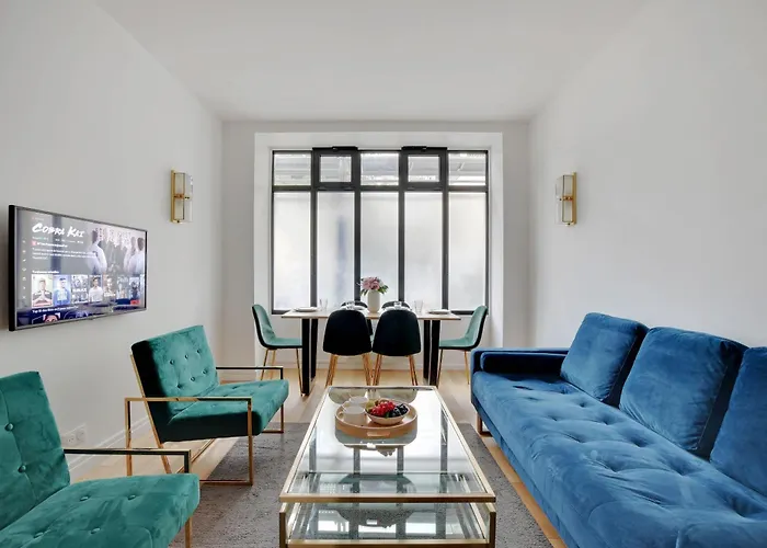 Modern 3-bedroom 6 Guests Centre باريس