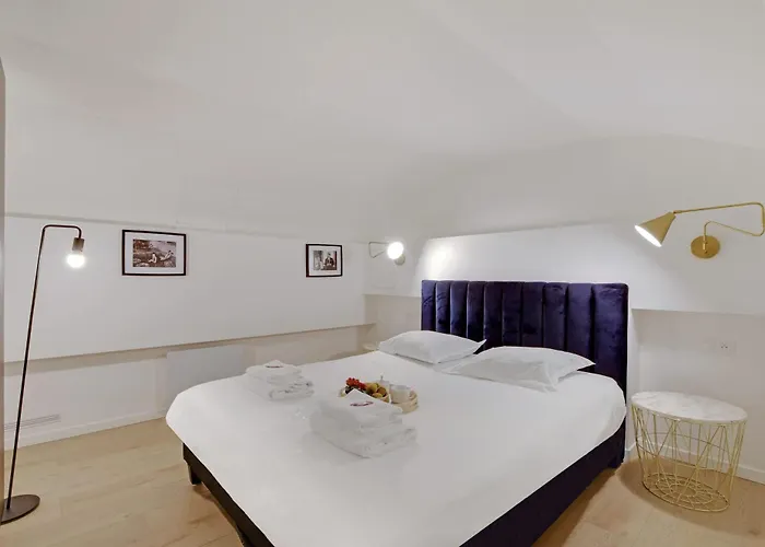 Modern 3-bedroom 6 Guests Centre باريس
