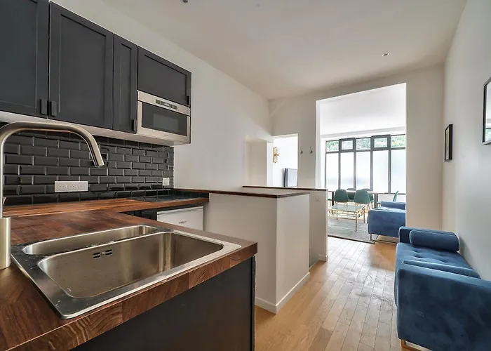 Appartement Modern 3-bedroom 6 Guests Centre *